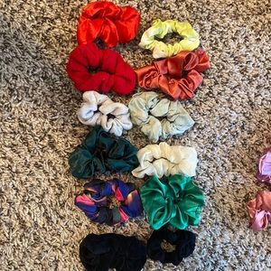 10 cute fluffy hair ties!!